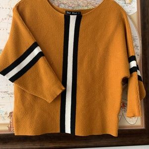 Cropped sweater